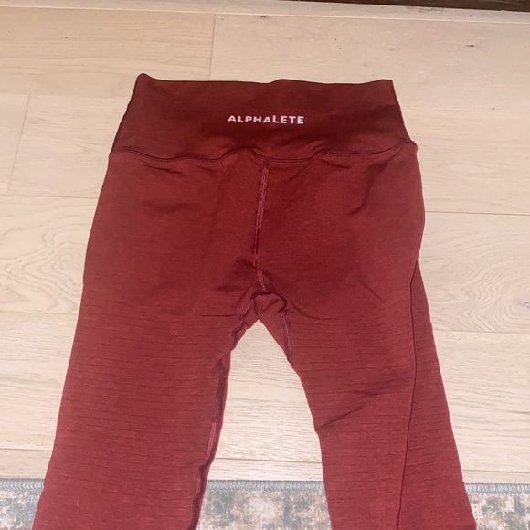 Alphalete revival leggings - Picture 2 of 2